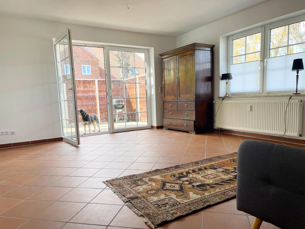 Grosses Apartment Mit Terrasse Nahe Gold Kitestrand Fehmarn Exterior photo